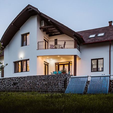 Thuild - Your World Of Leisure Târgu-Mureş Exterior foto